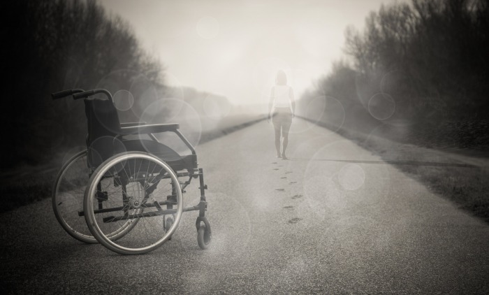 wheelchair-1501993_1920